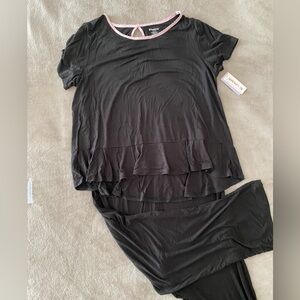Black Joyspun Pajamas women’s large (10-12)